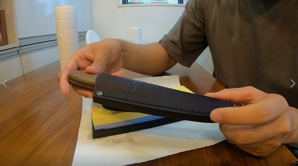 コンドル社のブッシュクラフトベーシックナイフ